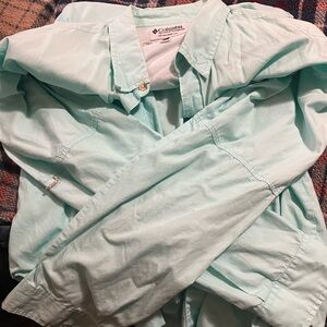 Columbia Long Sleeve Aqua Button-Up Shirt
